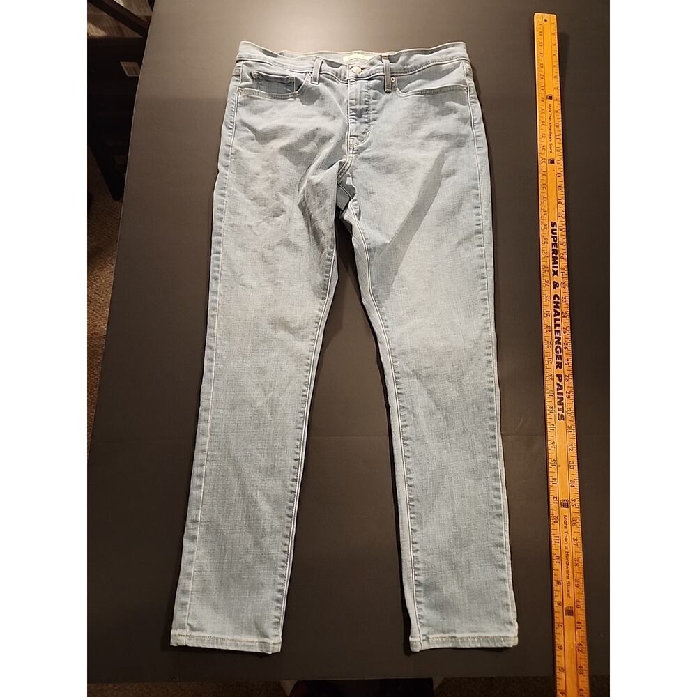 Levi Strauss Jeans Women's Size 32 Blue 311 Shaping Skinny Stretch